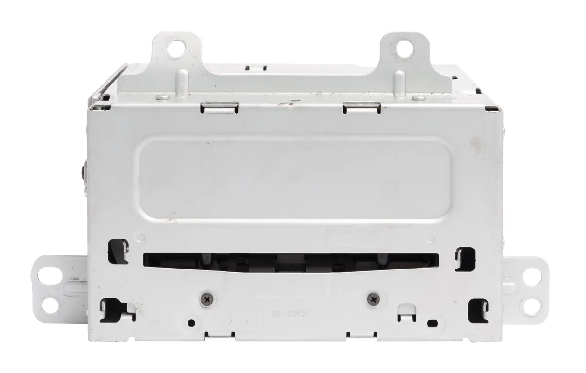 1 Factory Radio 1 Factory Radio 2012 Chevrolet Cruze Equinox AM FM SiriusXM CD MP3 Receiver PN 22815635 — product photo