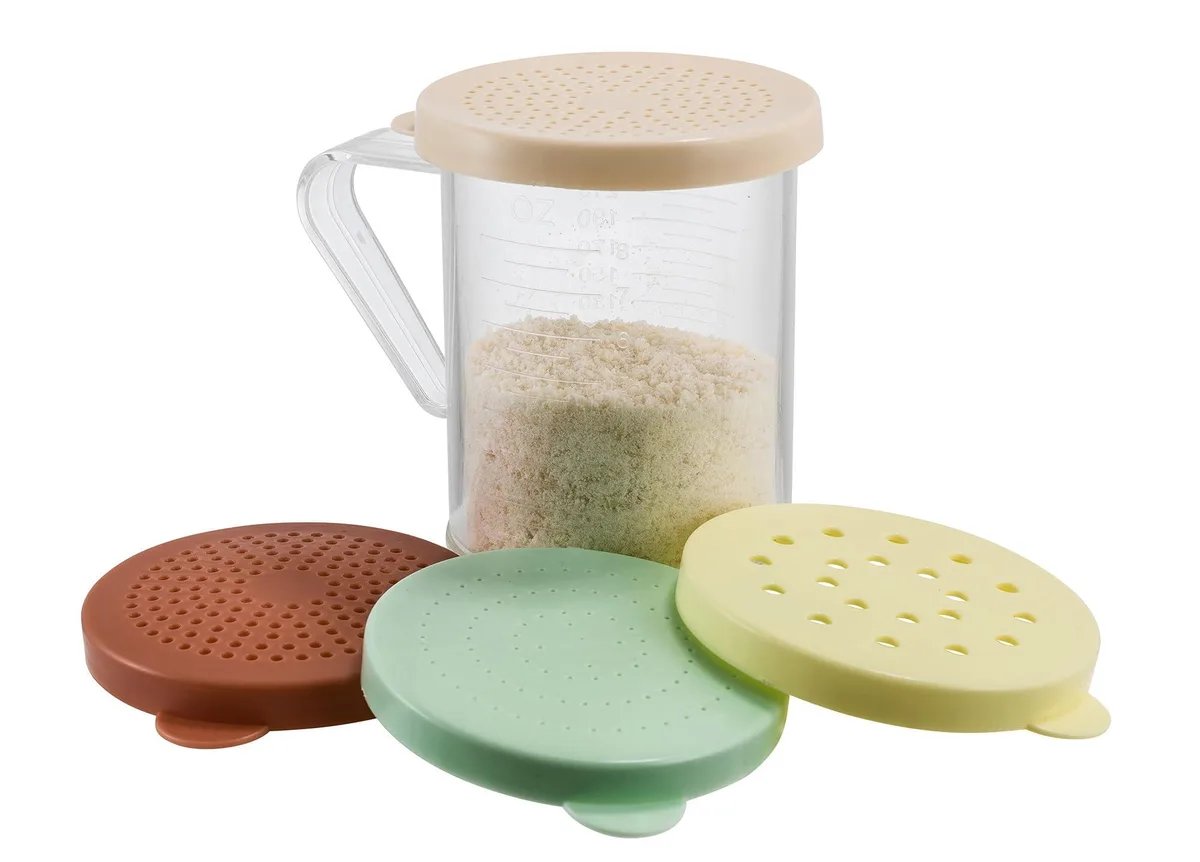 Clear 10 oz polycarbonate dredge with four snap-on coloured lids