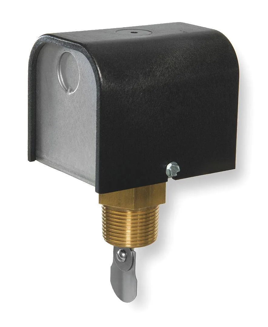 Brass paddle flow switch with 1 inch NPT male threads