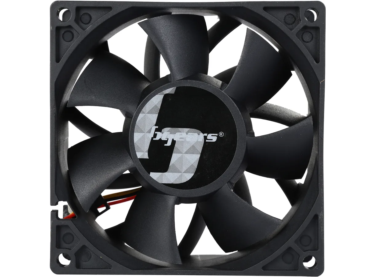 BGears BGears b-Blaster 90x38 90 mm 38 mm 4500 RPM 108 CFM 3-pin case fan — product photo