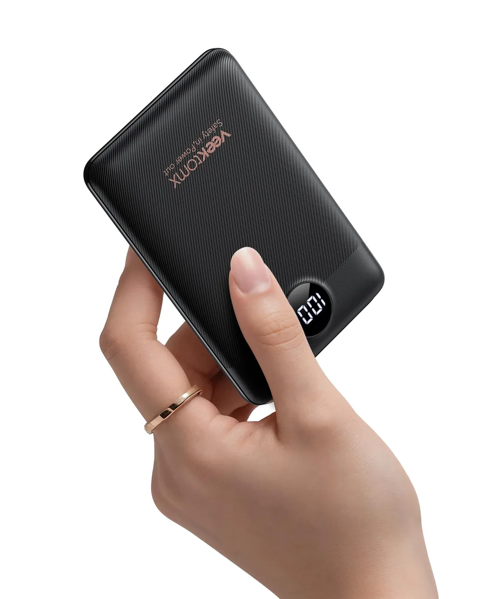  VEEKTOMX w1201 power bank 10000mAh 22.5W USB-C Black — product photo