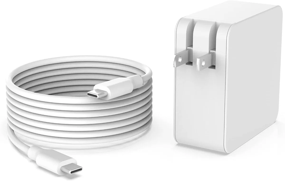FLEANE FLEANE 65W USB-C PD Charger 7.5ft Cable Foldable Plug — product photo