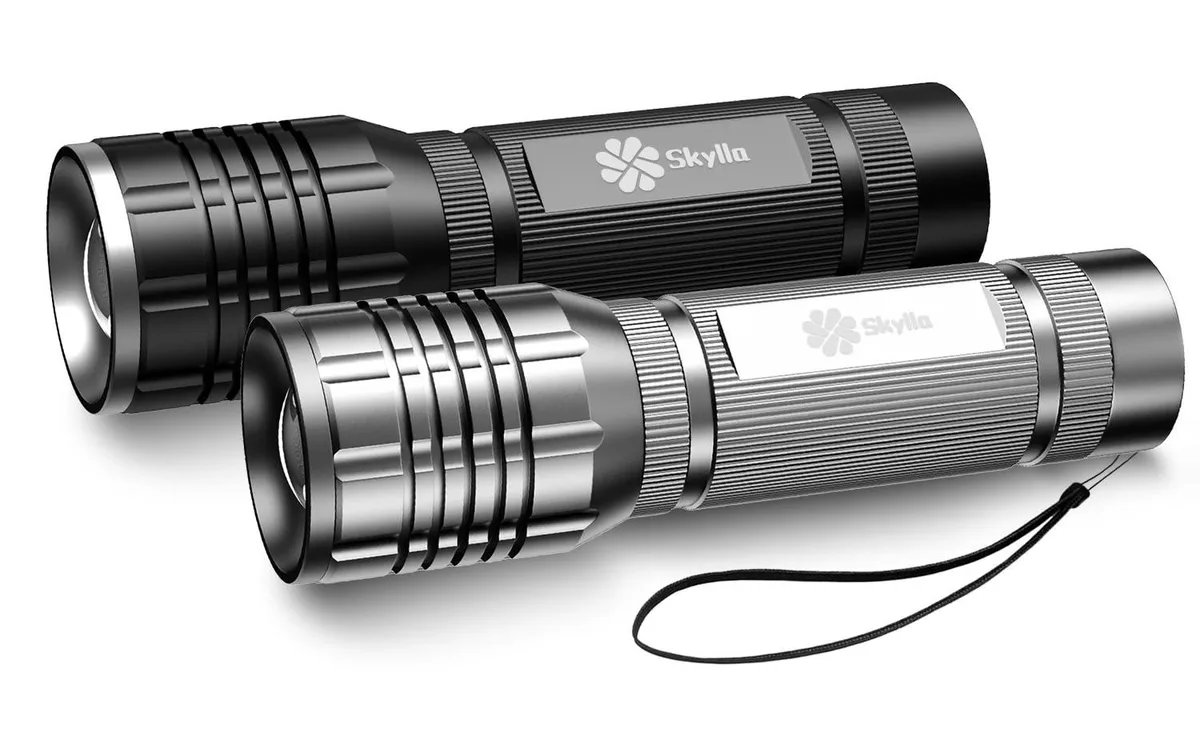 Two compact aluminium flashlights, matte finish, knurled grip, 11.37 x 3.24 cm each
