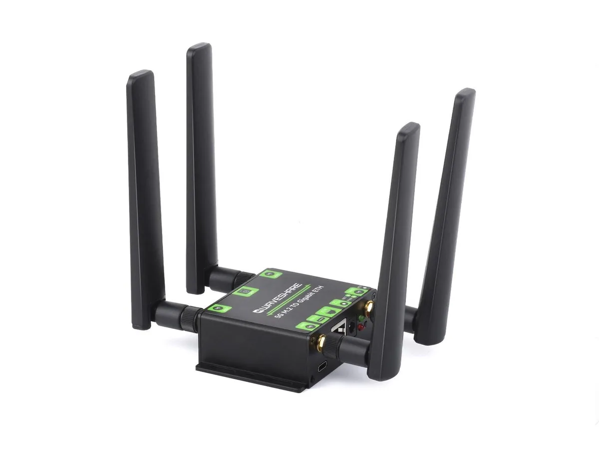 WaveShare WaveShare RM520N-GL 5G M.2 to Gigabit Ethernet Converter 2 in 1 accessory — product photo