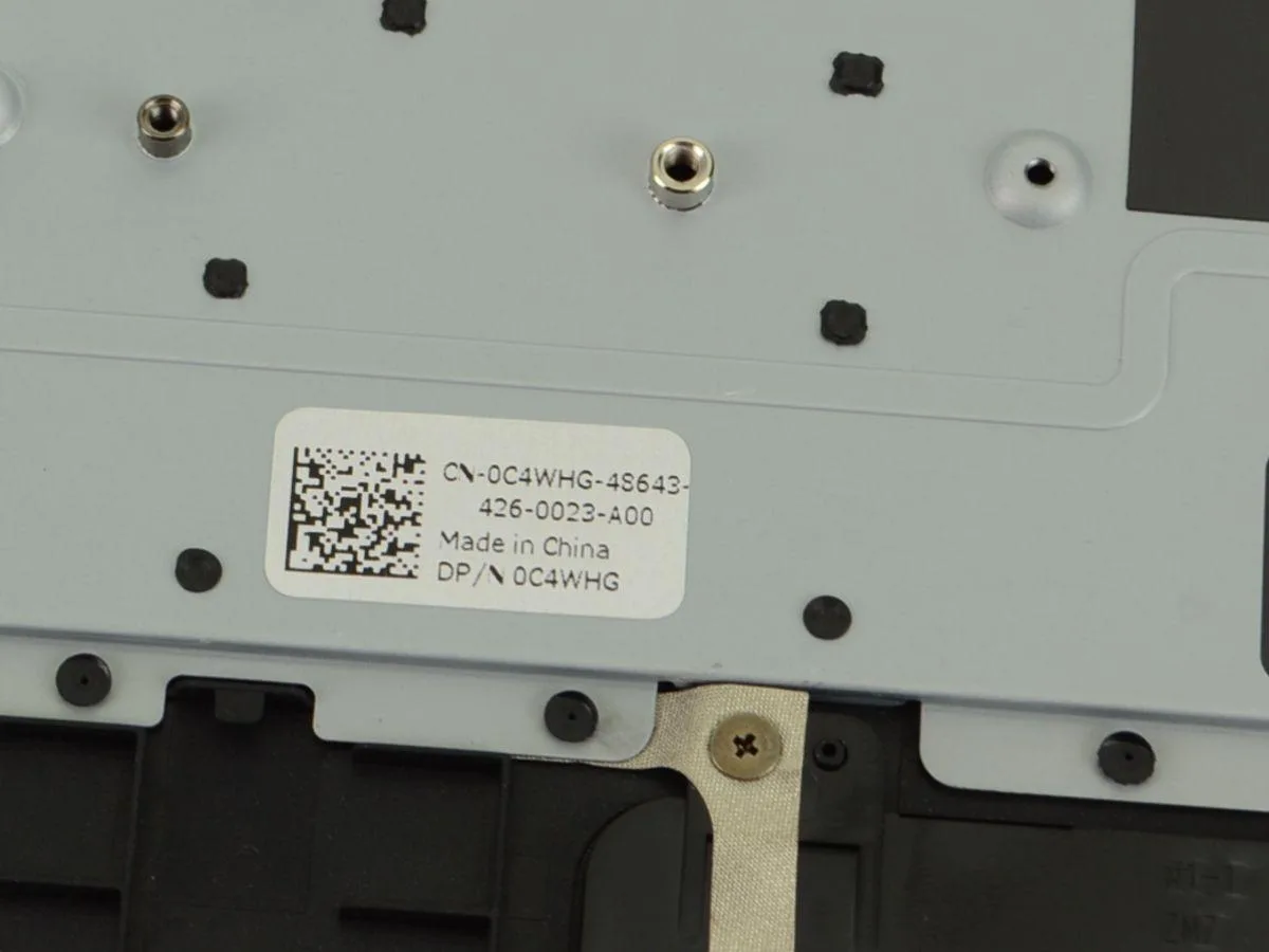 DELL DELL Chromebook 11 Palmrest French Canadian Keyboard C4WHG — product photo