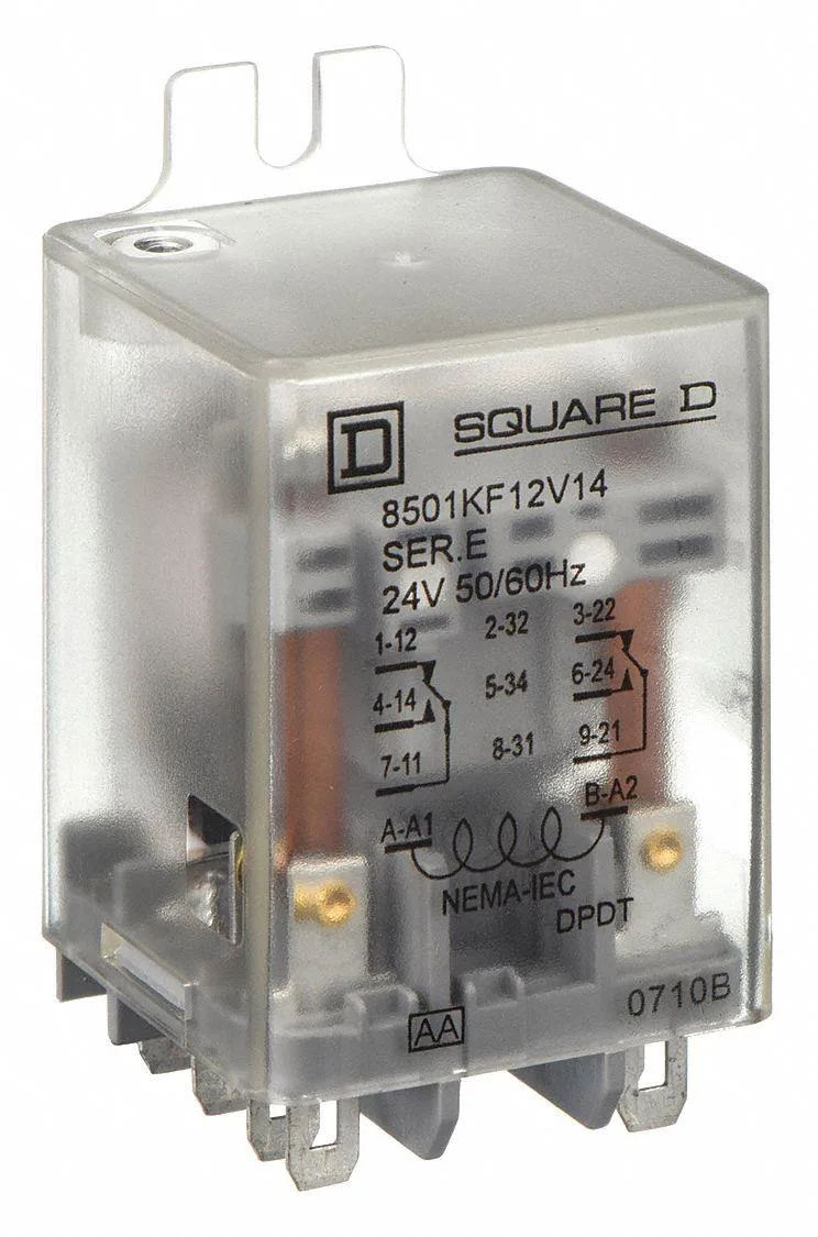 Square flange relay with eight push-on terminals and side mounting flanges