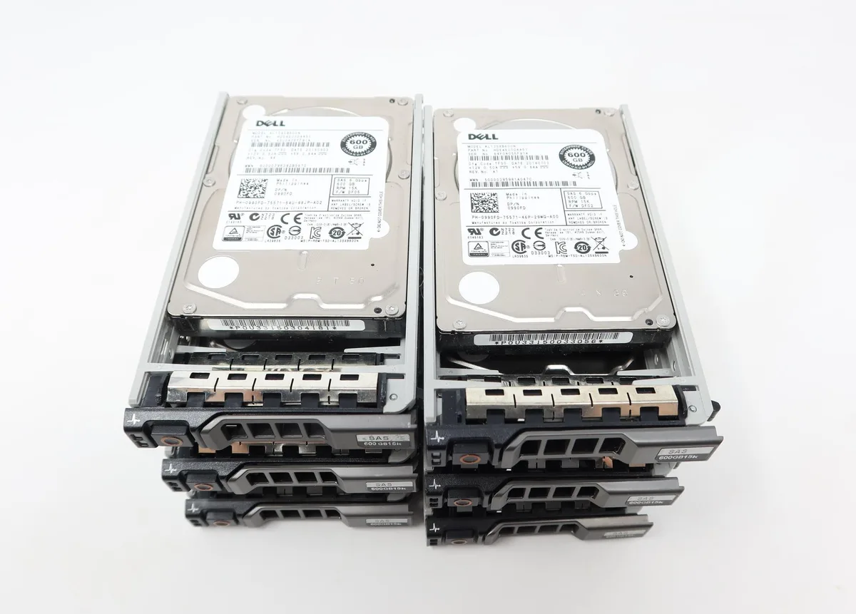 DELL DELL HDEAE00DAA51 600GB 2.5" SAS 15000 RPM internal hard drive — product photo