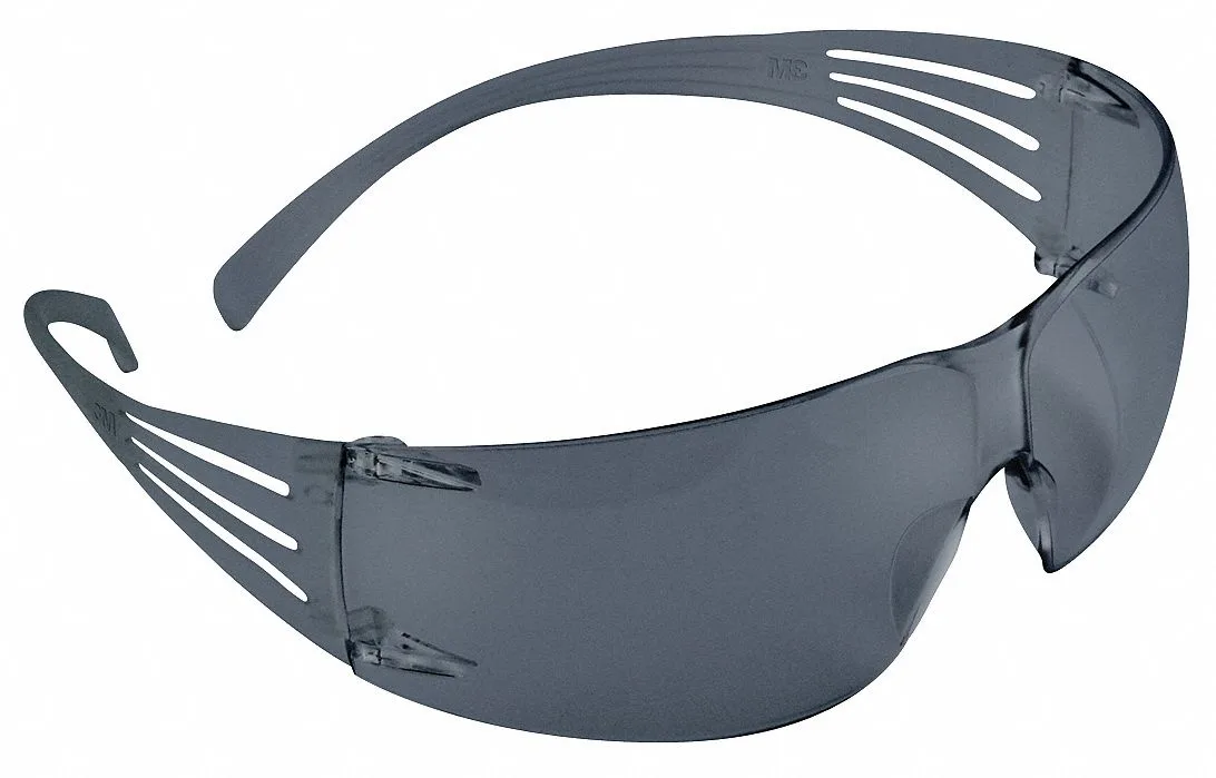 3M 3M SF202AF Personal Protective Equipment Gray Frame Anti-Fog Lens — product photo