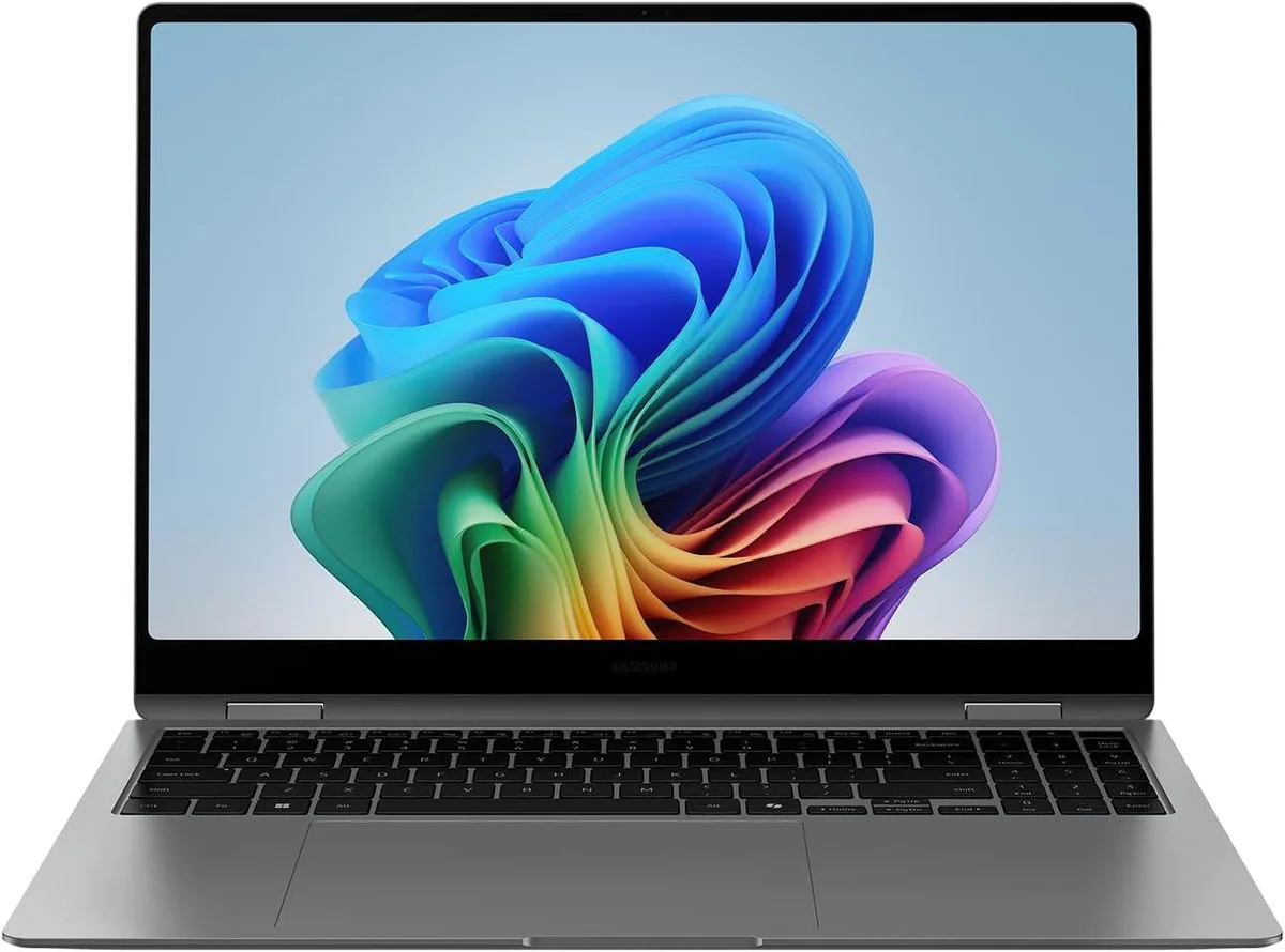 SAMSUNG SAMSUNG Galaxy Book5 Pro 360 16" Intel Core Ultra 7 258V 32 GB 1 TB SSD NP964QHA-KG2US laptop — product photo
