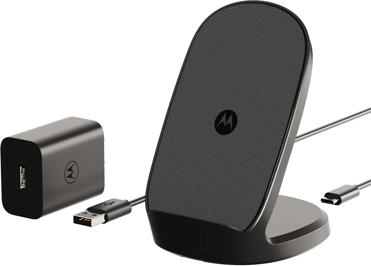 FLEANE FLEANE TurboPower 15W Qi Wireless Stand + 33W Charger + Cable — product photo