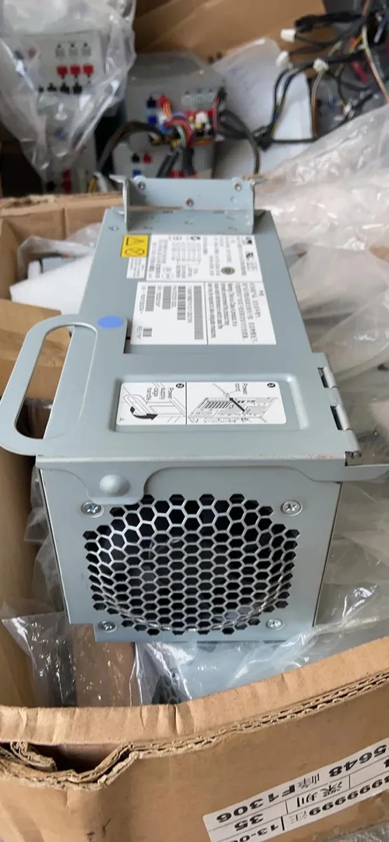 KHACHIMO KHACHIMO 670W Server Power Supply 69Y5860 69Y5861 X3400M2 M3 X3500M2 M3 — product photo