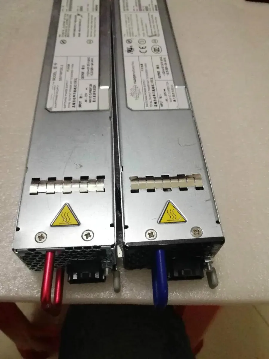 Supersuperuncle Supersuperuncle DS1100TDC-3-412 AC/DC Converter 12V 3.3V 1100W server power supply — product photo