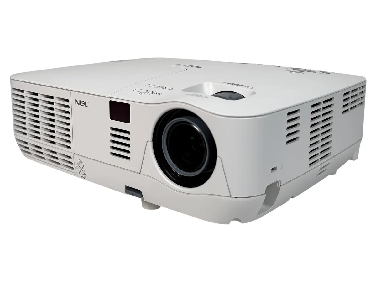 NEC NEC NP18LP business projector — product photo