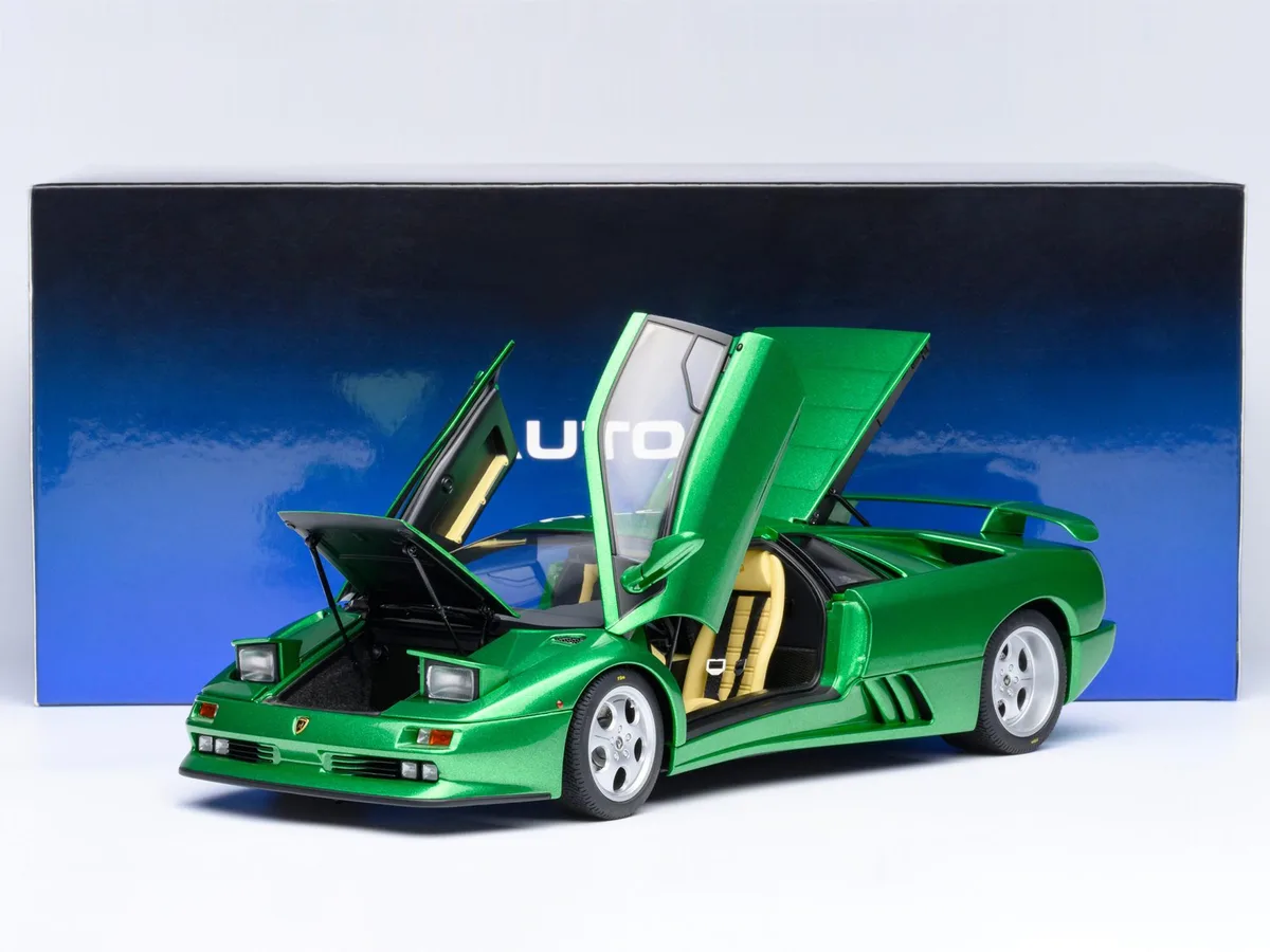 Autoart Autoart Lamborghini Diablo SE30 Verde Mic Green Metallic 1/18 hobby collectible — product photo