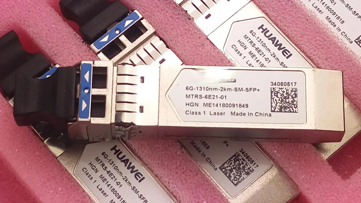 Supersuperuncle Supersuperuncle 1310NM 2KM SFP+ MTRS-6E21-01 server power supply — product photo