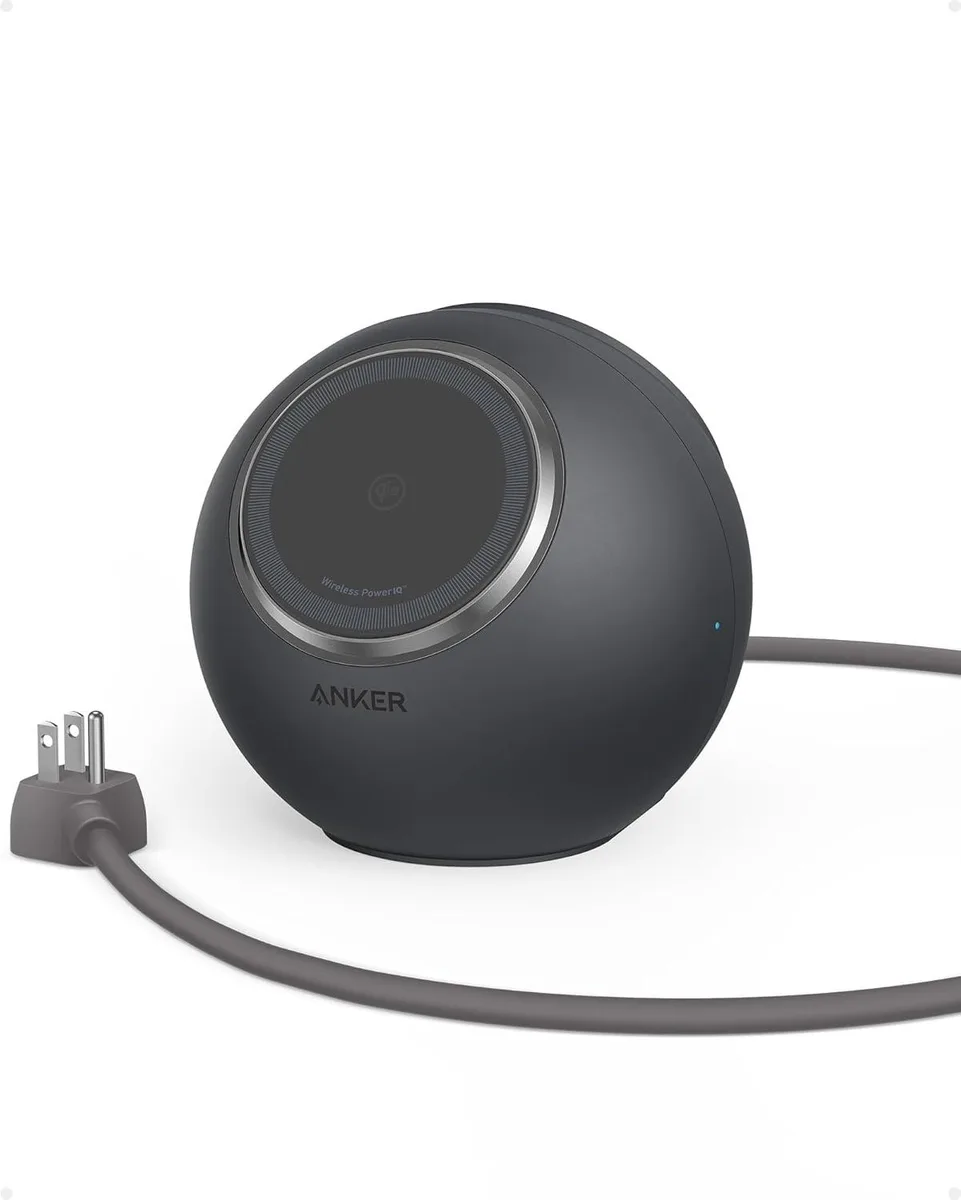 FLEANE FLEANE MagGo Qi2 15W Magnetic Charging Station 8-in-1 67W USB-C — product photo