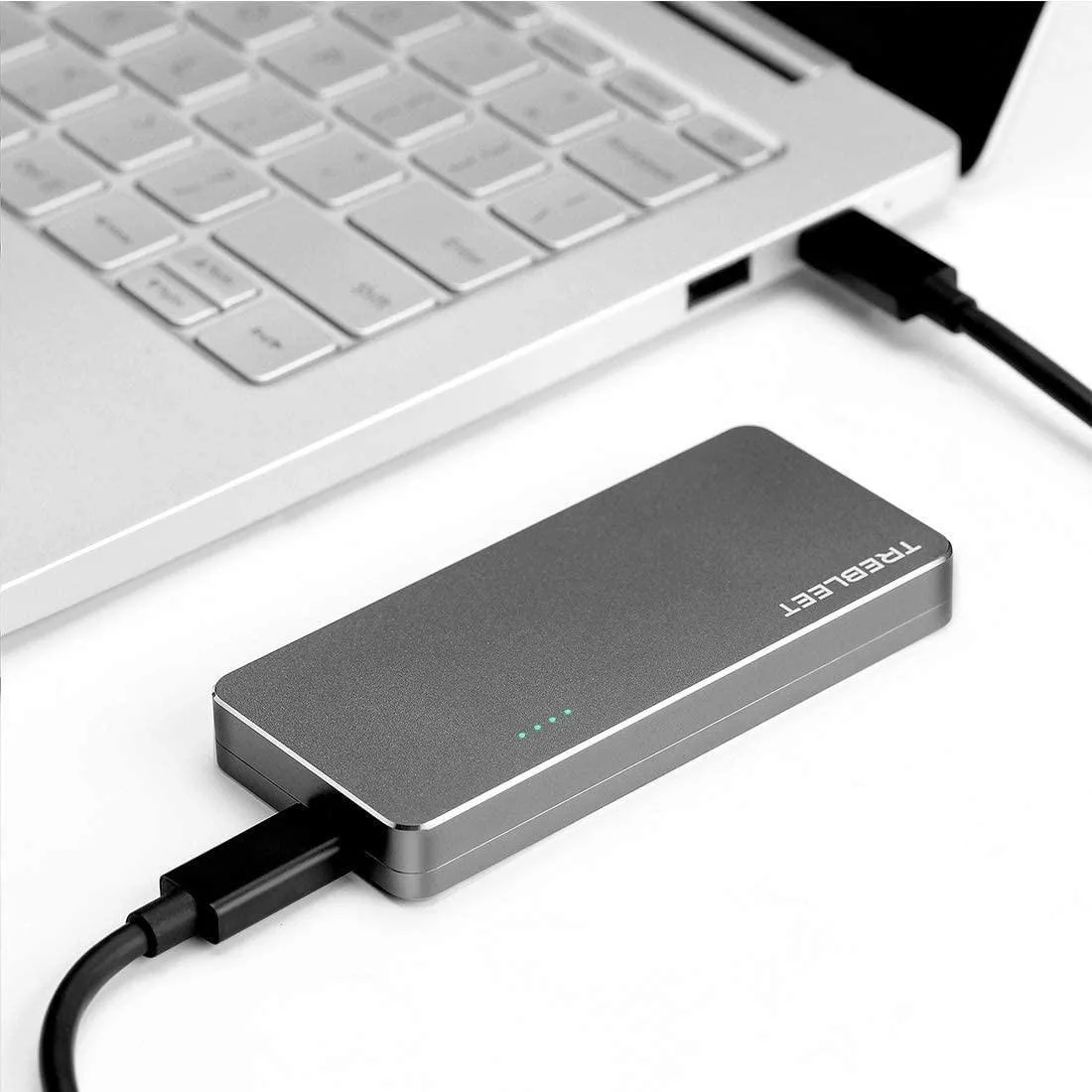 TREBLEET TREBLEET USB4 SSD Enclosure 40Gbps NVME M.2 2280 2 in 1 accessory — product photo