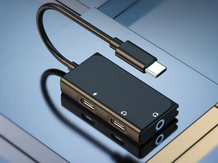 Corn Electronics Corn Electronics USB C to 3.5mm Audio Adapter 3 in 1 PD 60W DAC 24Bit 96KHz 110mm Black — product photo