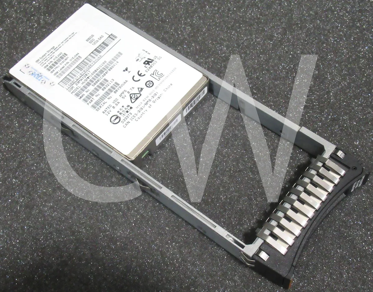 IBM IBM HUSMM1680ASS200 800GB 12Gb/s SAS 2.5" internal hard drive with caddy — product photo