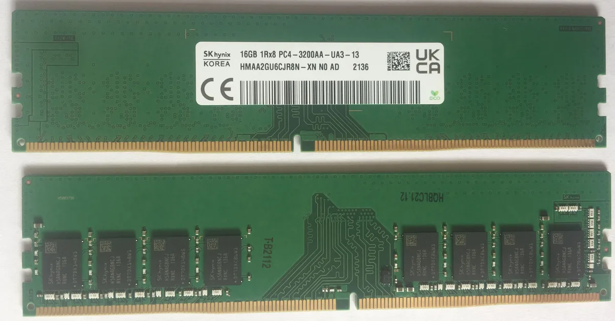 SK hynix SK hynix 16GB DDR4 3200MHz CL22 1Rx8 1.2V 288-Pin DIMM desktop RAM — product photo