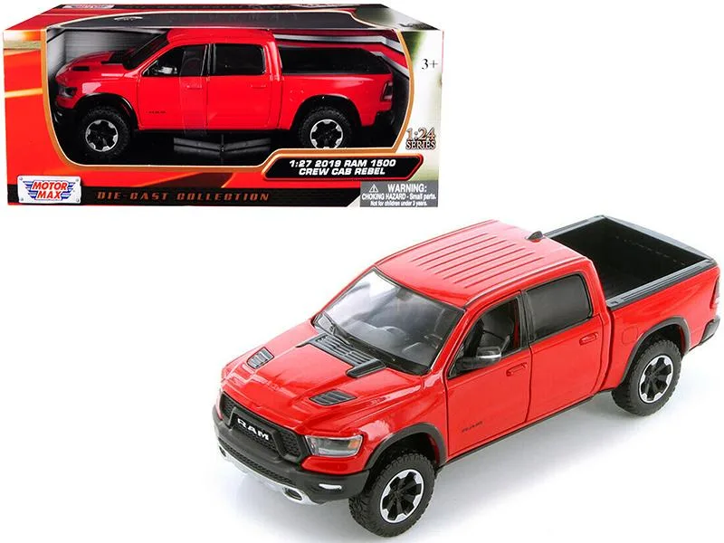 MOTORMAX MOTORMAX 2019 RAM 1500 Rebel Crew Cab Pickup Truck Red 1/24 Diecast Hobby Collectible — product photo
