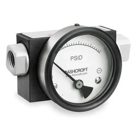 Ashcroft 351130 differential pressure gauge with metal case and inline FNPT connections