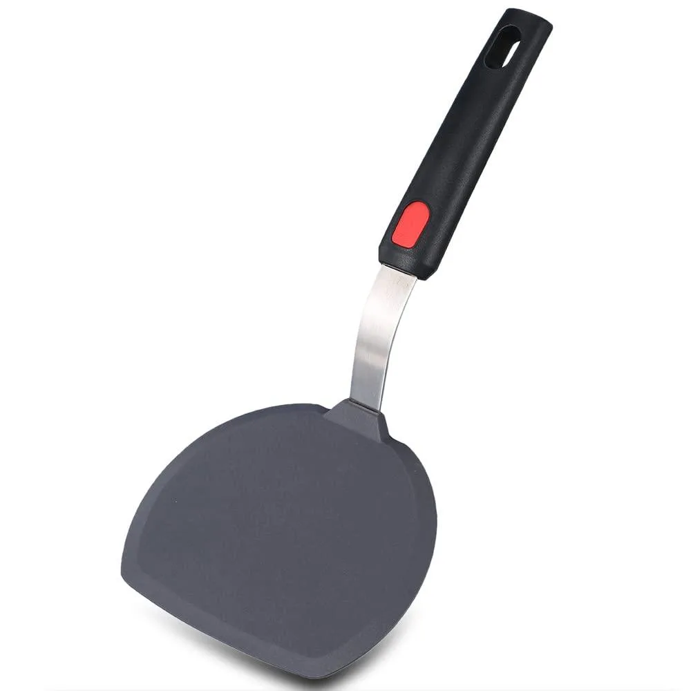 Wide grey-black silicone turner with black handle and red thumb indent