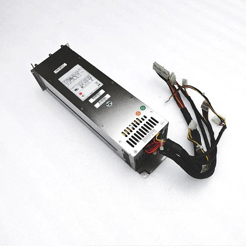 Supersuperuncle Supersuperuncle M1L2-5650P3V 650W server power supply — product photo
