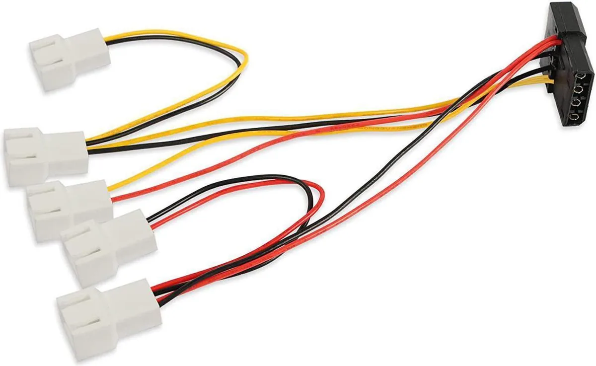 Vszerda Vszerda 4-Pin Molex Pass-Through to 5 x 3-Pin Fan Connector Cable — product photo