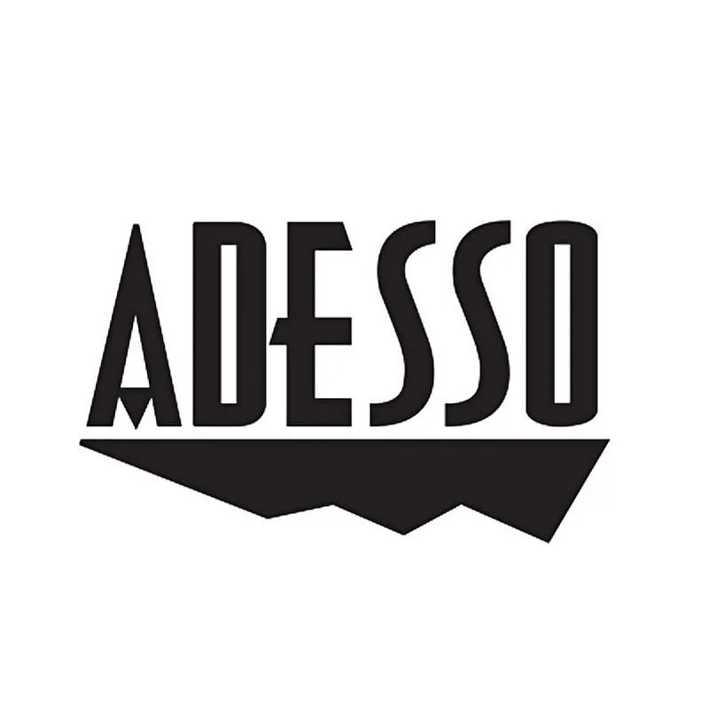 Adesso Adesso AUH40303 8-in-1 USB-C Docking Station — product photo