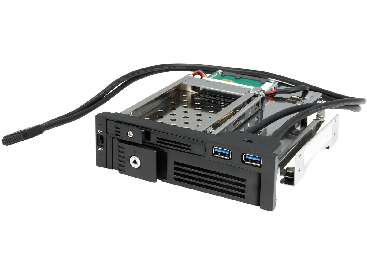 iStarUSA Inc. iStarUSA Inc. T-5K3525U-SA 5.25" to 2.5" &amp; 3.5" SATA 6.0 Gb/s trayless hot-swap cage server accessory — product photo