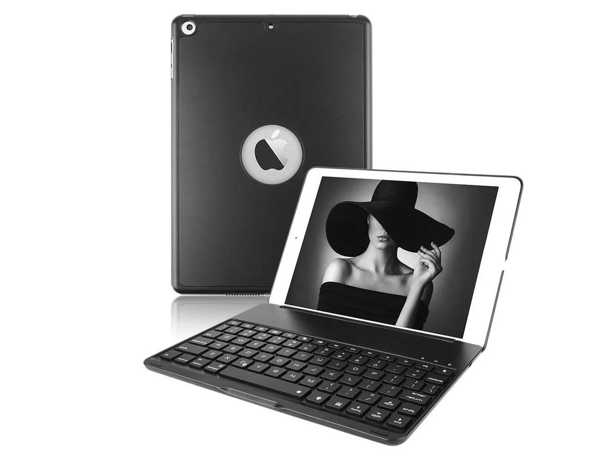 Werleo Werleo 9.7 inch iPad Keyboard Case 7 Color Backlit Black — product photo