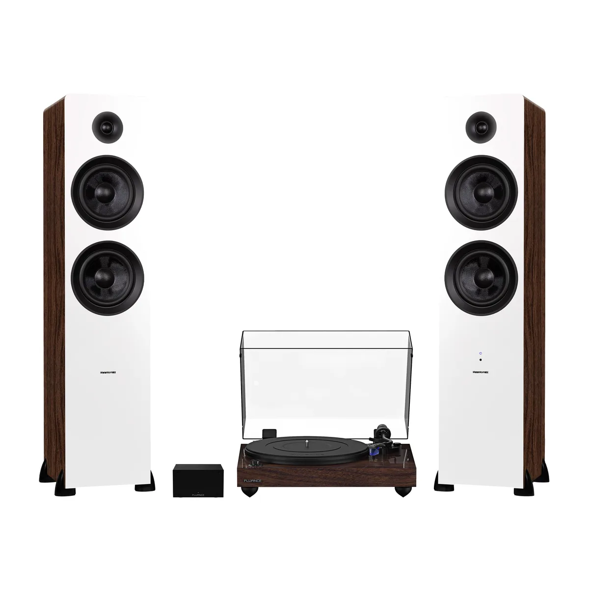 Fluance Fluance RT84WPAI81WW turntable system, Walnut, 150W, Ortofon 2M Blue — product photo