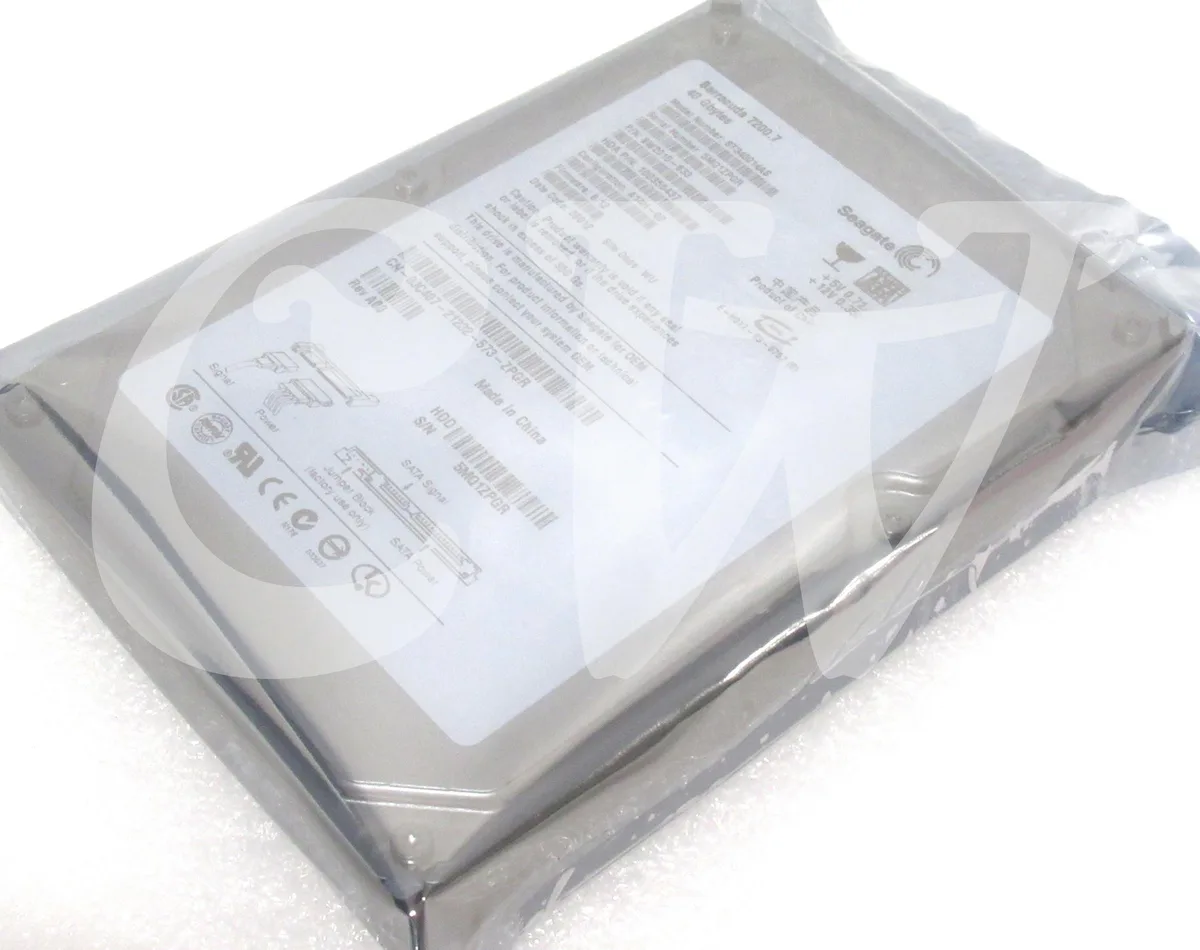 Seagate Seagate Barracuda 7200.7 ST340014AS 40GB 7200RPM 1.5Gbps SATA internal hard drive — product photo