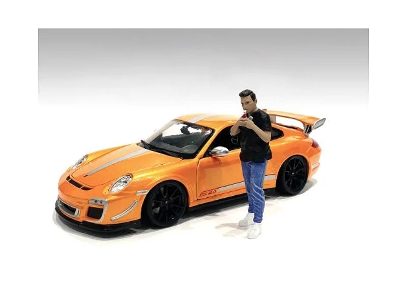 American Diorama American Diorama "Car Meet 1" Figurine VI 1/18 Scale 76282 — product photo