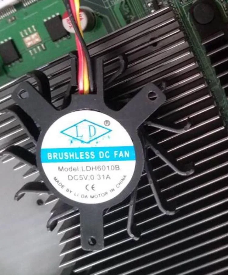 SXDOOL SXDOOL LDH6010B 45MM 35MMx35MMx27MM DC5V 3-wire vga cooling — product photo