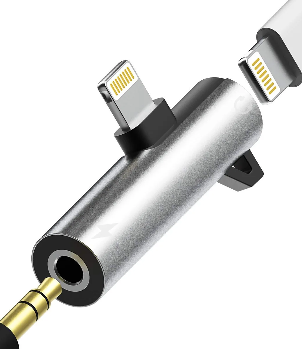  Lightning to 3.5 mm Audio + Charging Adapter White — product photo