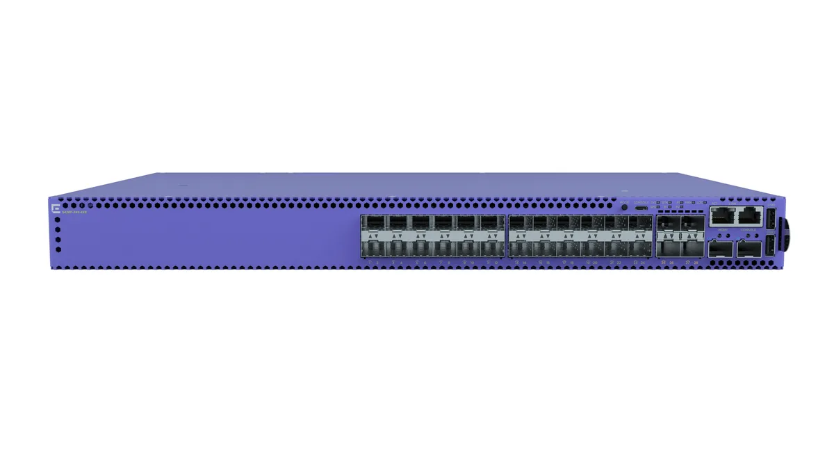 Extreme Networks Extreme Networks 5420F-24S-4XE 24-port SFP network switch — product photo
