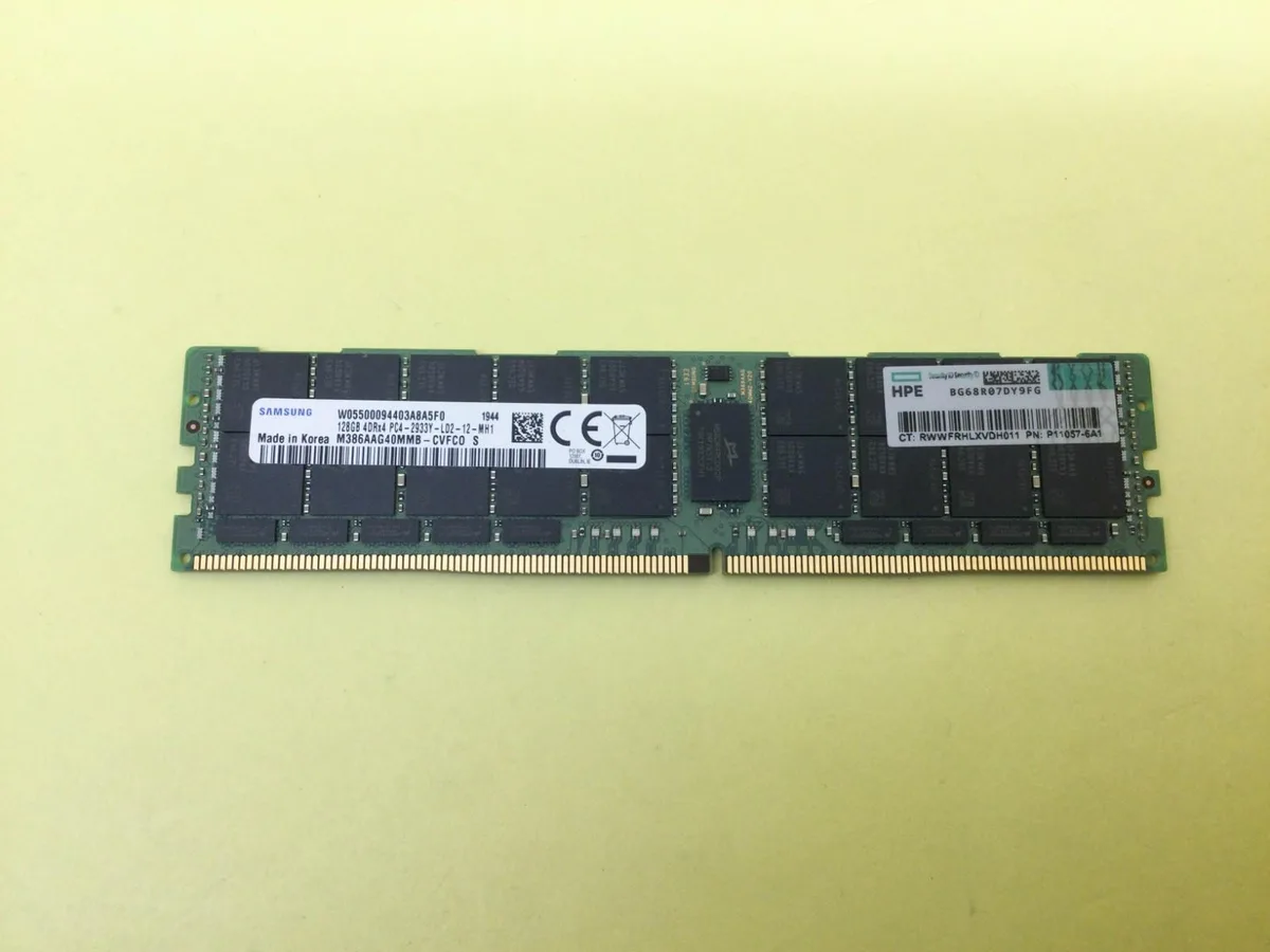 HPE HPE P16112-001 128GB DDR4 LRDIMM 2933MHz ECC accessory — product photo