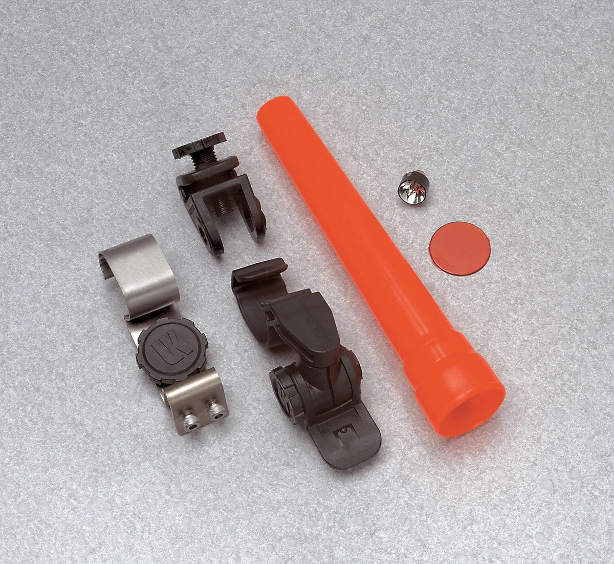 UK Pro UK Pro Universal Adjustable Helmet Clip 514819 — product photo