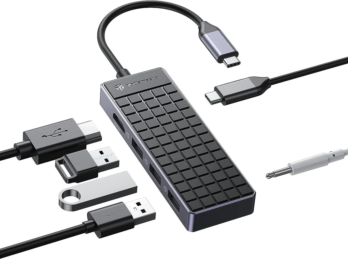 Yottamaster Yottamaster SB230 6-in-1 USB-C modular adapter 4K HDMI 3×USB-A 3.0 100W PD 3.5mm audio — product photo