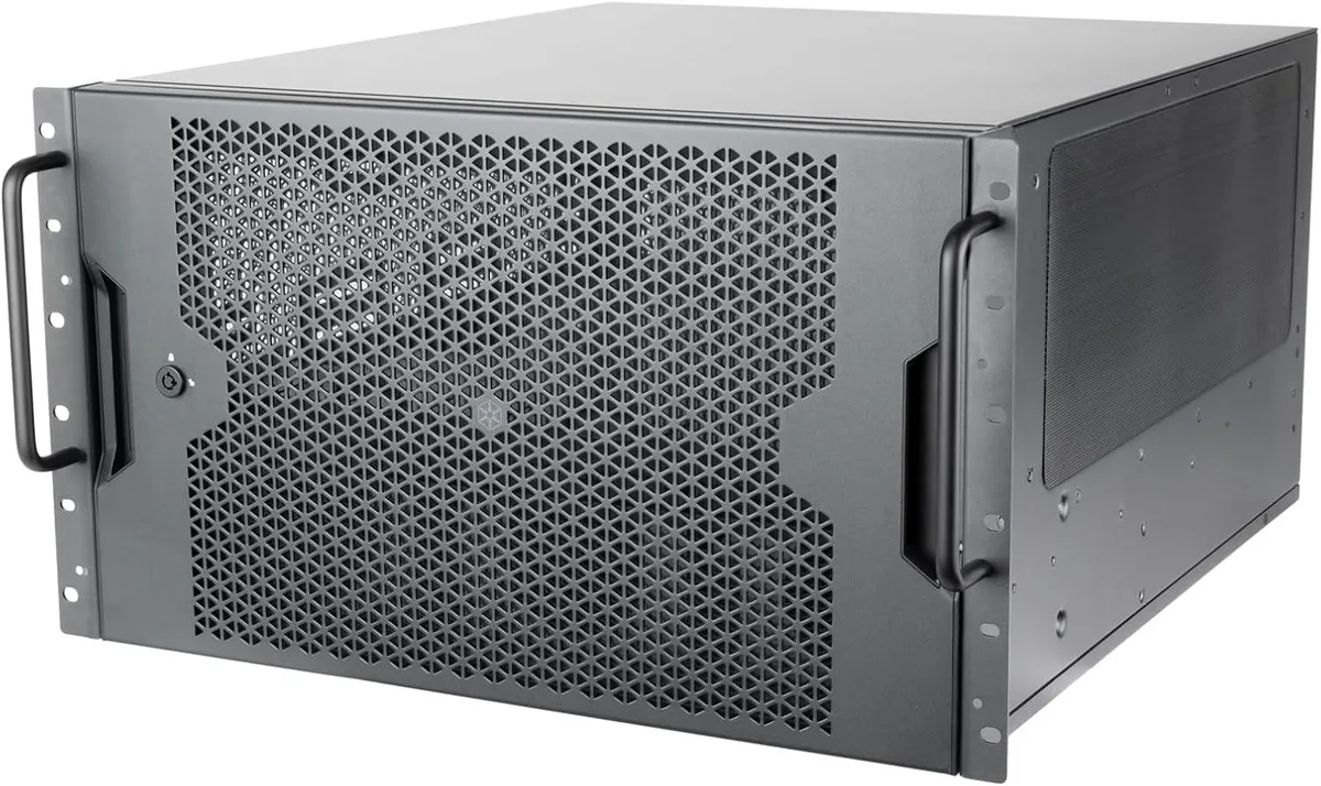 Silverstone SilverStone RM600 6U Rackmount Chassis 360mm Radiator Support — product photo