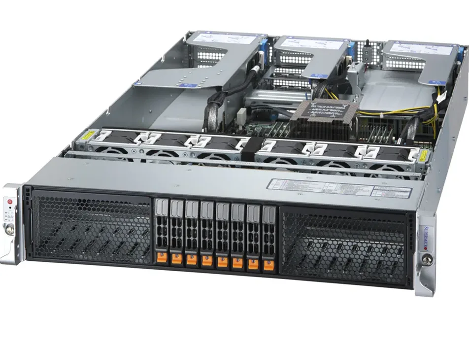 Supermicro Supermicro AS -2115HV-TNRT 2U barebone server, 8×2.5″ hot-swap bays, 8 DDR5 slots, 4 PCIe 5.0 x16 — product photo