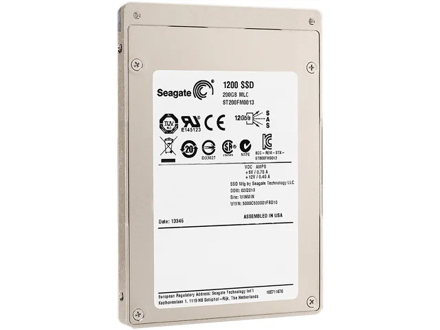 Seagate Seagate 1200 SSD ST400FM0053 400GB SAS 12Gb/s enterprise SSD — product photo