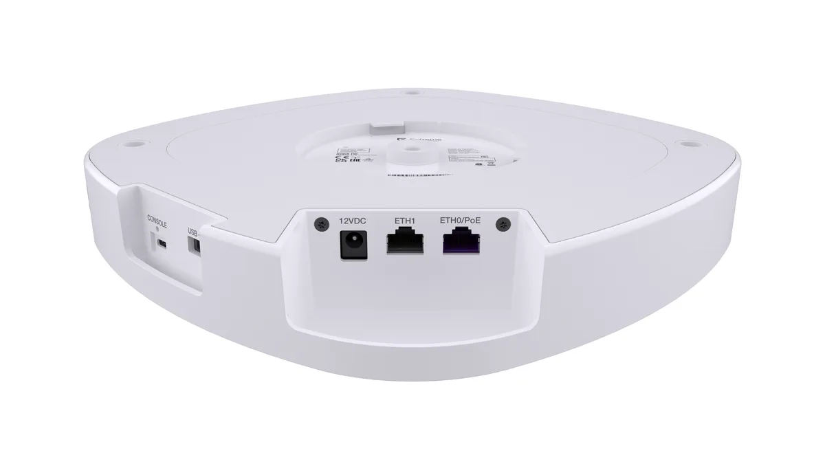 Extreme Networks Extreme Networks AP5020-WW Wi-Fi 7 access point 20 Gbps — product photo