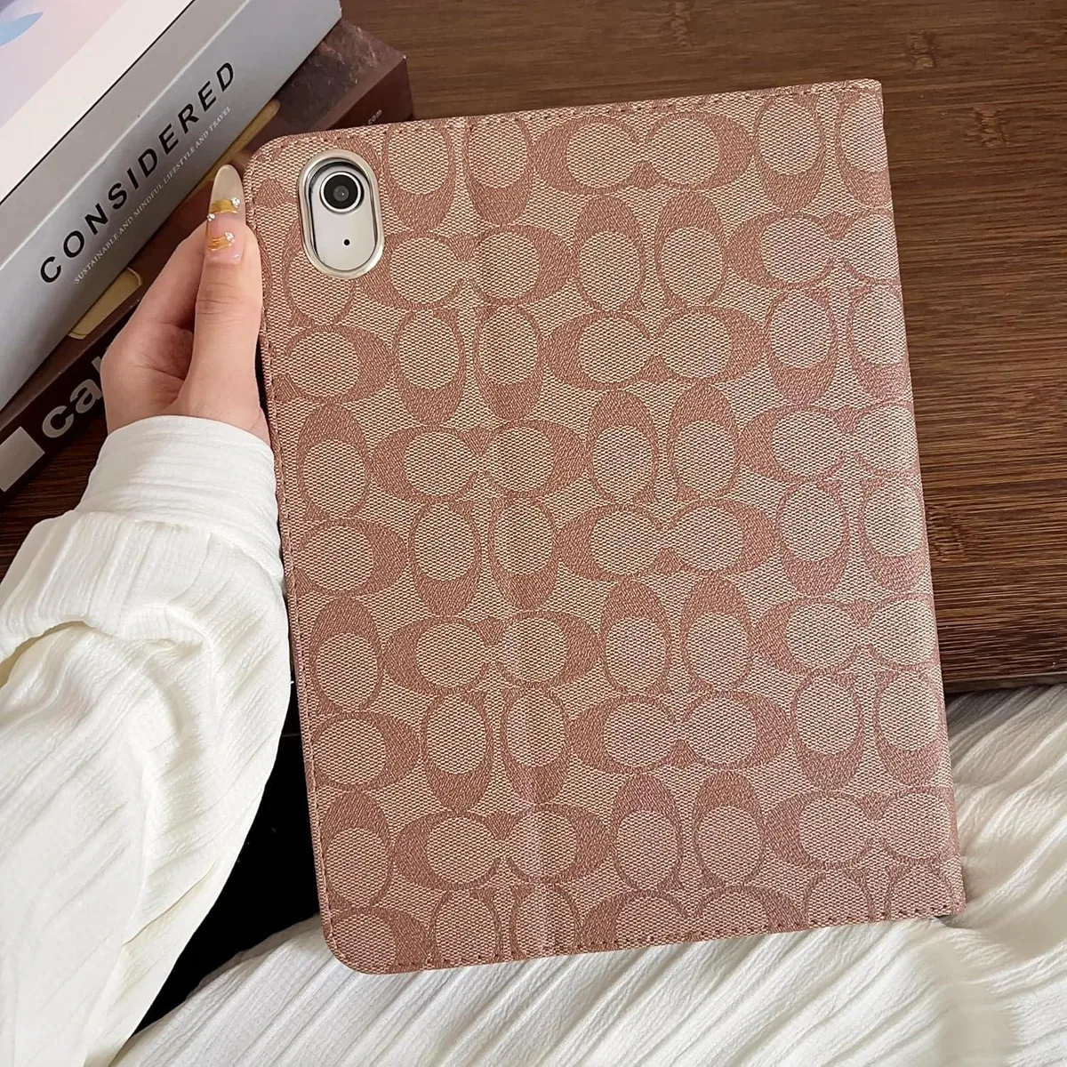 Kootion Kootion Brown Leather iPad Case 11-inch (2025) &amp; 10.9-inch (2022) — product photo