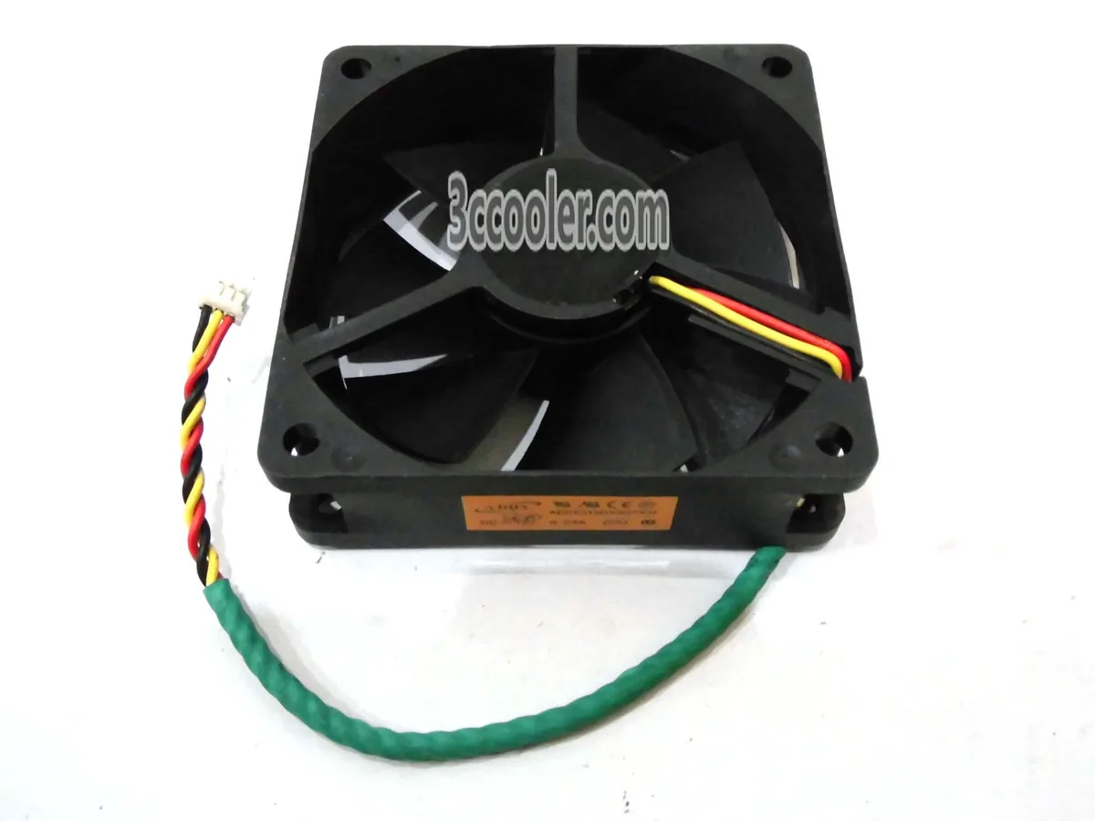 OEM Industries OEM Industries AD07012HX207300 70mm 12V .23A 3-pin hydraulic fan — product photo