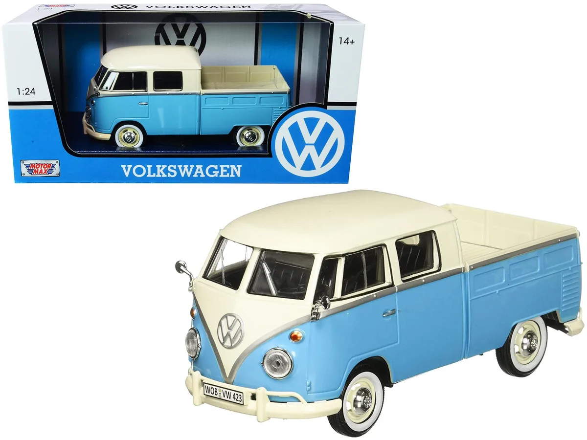MOTORMAX MOTORMAX Volkswagen Type 2 T1 Double Cab Pickup Light Blue Cream 1/24 Diecast Vehicle — product photo
