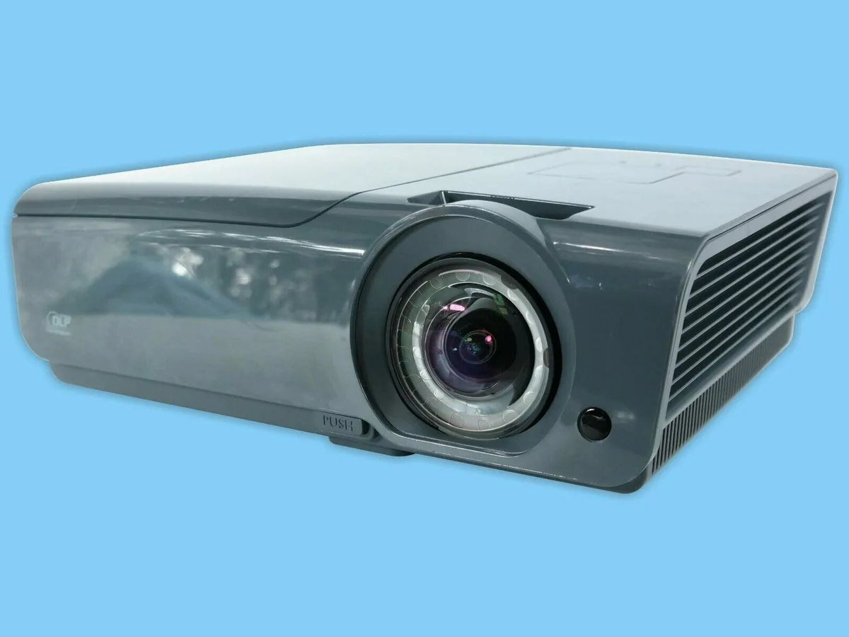 Promethean AV Distribution Limited Promethean PRM-25 Short-Throw DLP Business Projector 2000 ANSI Lumens — product photo