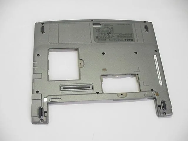 DELL DELL Latitude X200 Base Bottom Assembly 9K031 — product photo